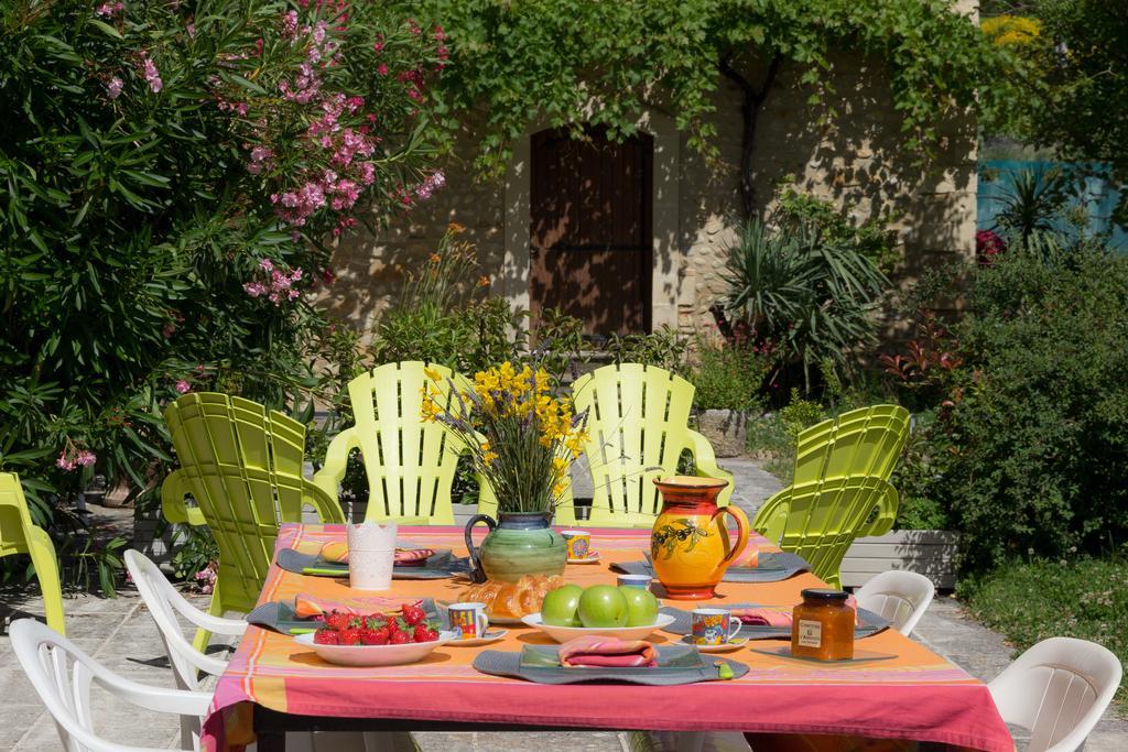Clos Du Pere Clement Visan Buitenkant foto